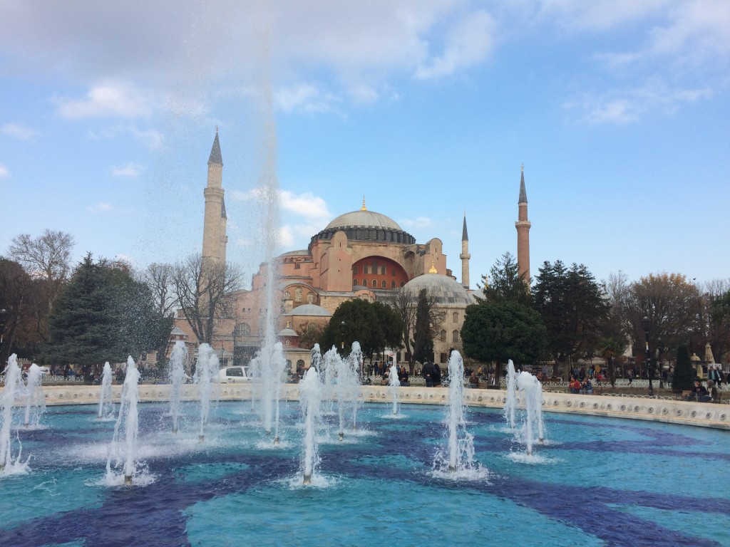 The Top 5 Sights in Istanbul- www.afriendafar.com #istanbul