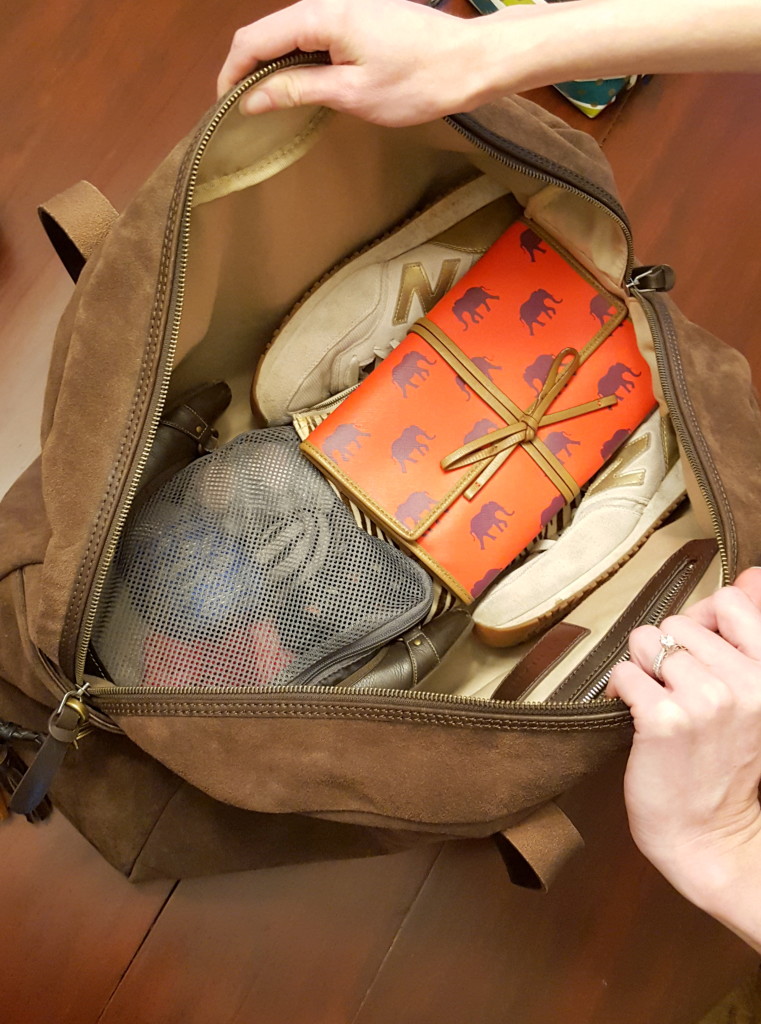 How to Pack a Duffel Bag in 3 Easy Steps - www.afriendafar.com