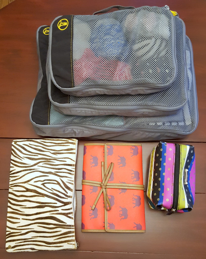 How to Pack a Duffel Bag in 3 Easy Steps - www.afriendafar.com