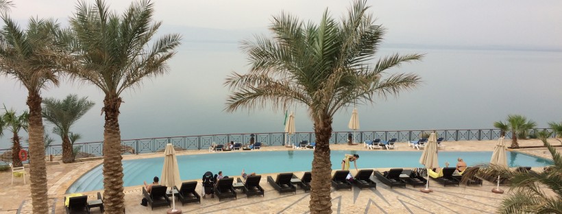 Movenpick Pool- Dead Sea- www.afriendafar.com #deadsea #jordan
